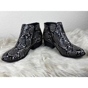 Arizona Jean Co Cadman Gray Snake Print Ankle Boots Women’s 10 Side-Zip Blk Heel